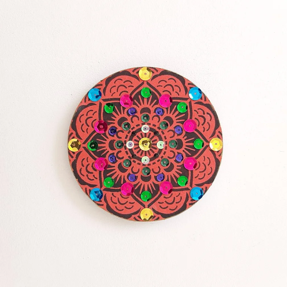 Mandala da Prosperidade VM - artesanato de Estudio Bananeira