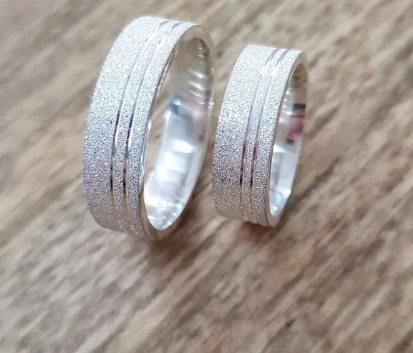 Par Alianças de Namoro Prata 950 6mm + Anel Solitário - artesanato feito à mão por TM JOIAS