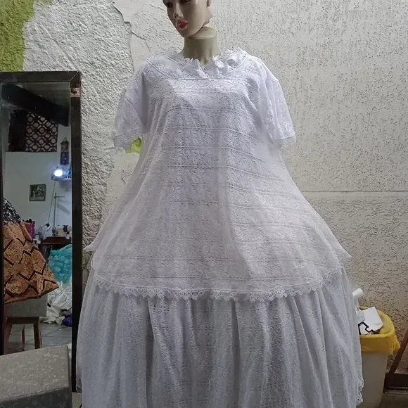 Baiana Branca Completa De Rebda - artesanato feito à mão por Ateliê Ofatemi