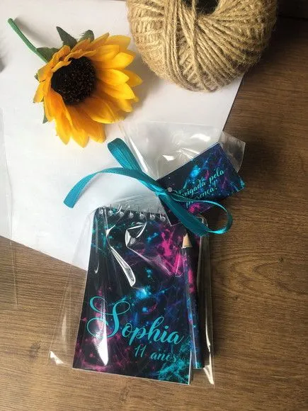 Bloquinho Neon Personalizado - artesanato feito à mão por creativitybynina