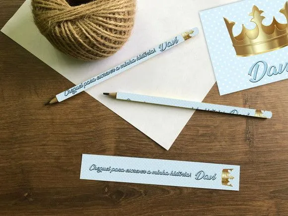 Lápis Coroa Personalizado - feito à mão por Mi Papelaria Criativa