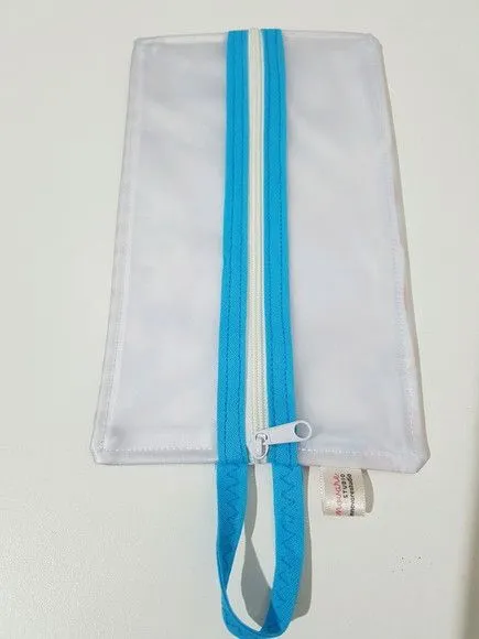 Necessaire porta escova de dente Borboletas - foto 4