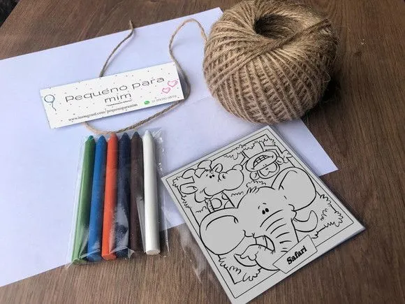 Kit Giz de cera Personalizado - feito à mão por Mi Papelaria Criativa