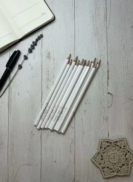 Lápis - Logo Marca Personalizado - feito à mão por Mi Papelaria Criativa
