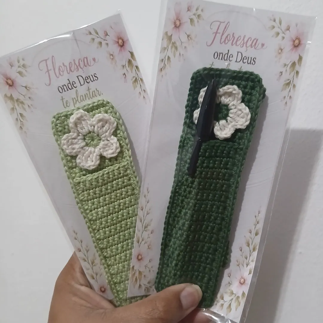 Marcador de pagina com porta caneta