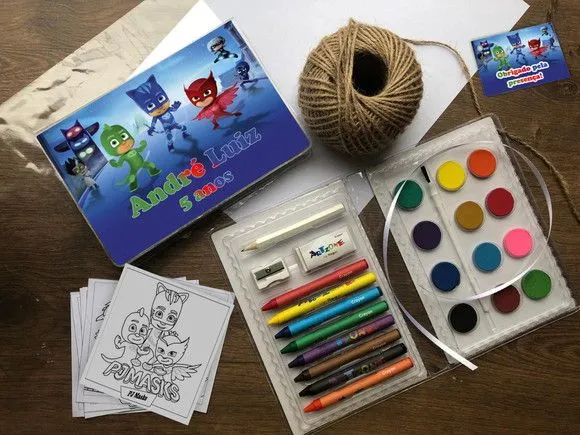 Estojo de Pintura Personalizado - artesanato feito à mão por Mi Papelaria Criativa