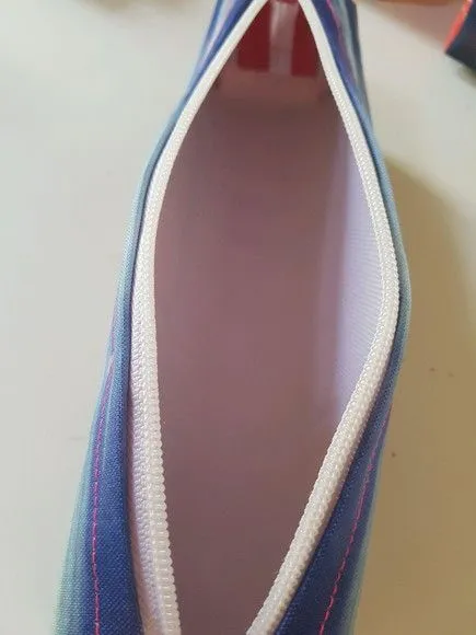 Estojo escolar simples - foto 2
