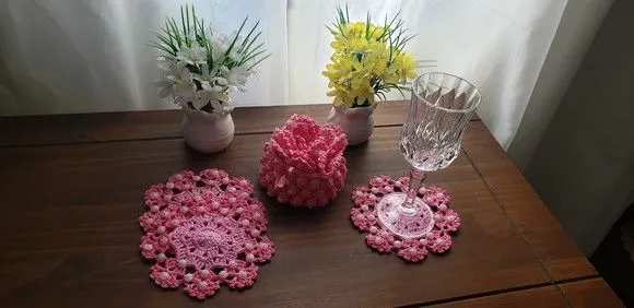 Cestinha + Cobre Taça e Descanso Taça em Crochê Rosa - foto 5