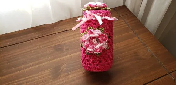 Capa para Potes 500 Grs Crochê Flash Flores Rosa Mesclado