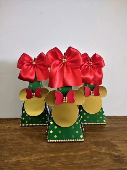 Caixa Cone Minnie Natal - artesanato de Fina Essência Papelaria Personalizada