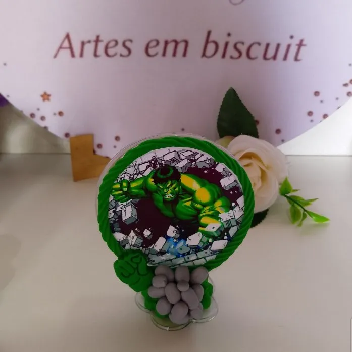 Vela Hulk Personalizada em Biscuit - foto 6
