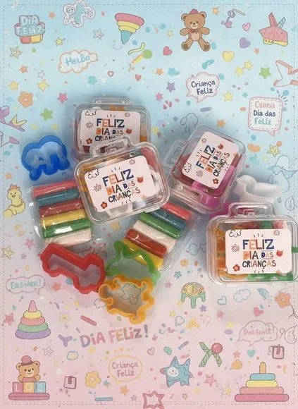 Mini Maleta - Dia das Crianças Personalizada - feito à mão por Mi Papelaria Criativa