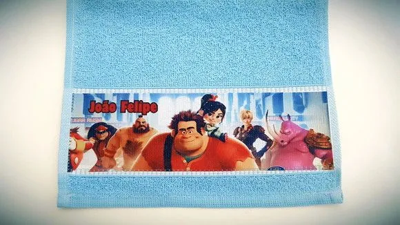 Toalha de mão personalizada Detona Ralph - artesanato feito à mão por Innovare Studio