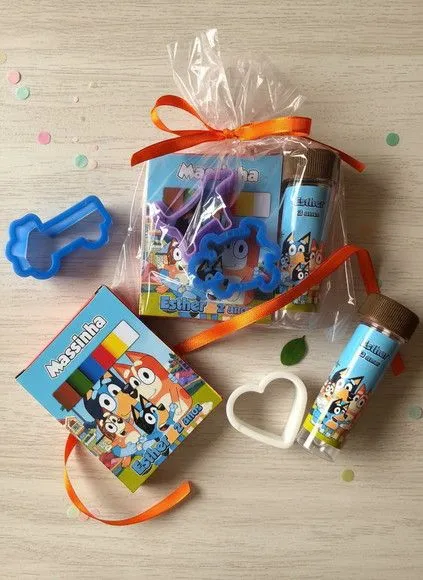 Kit Massinha + Bolha - Bluey Personalizado - feito à mão por Mi Papelaria Criativa