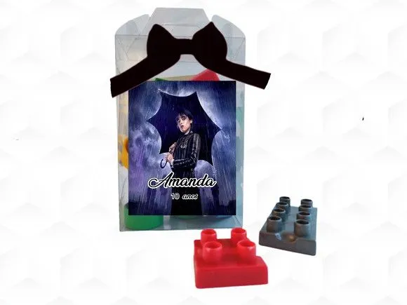 Bloco de Montar Wandinha Personalizada - artesanato feito à mão por creativitybynina