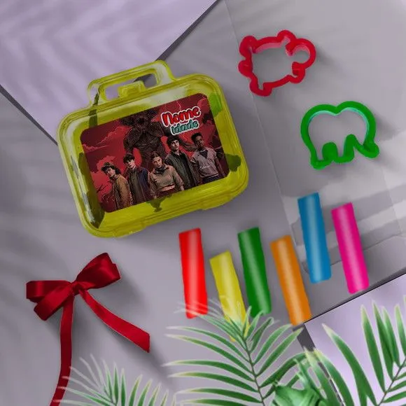 Mini Maleta - Stranger T Personalizada - feito à mão por Mi Papelaria Criativa