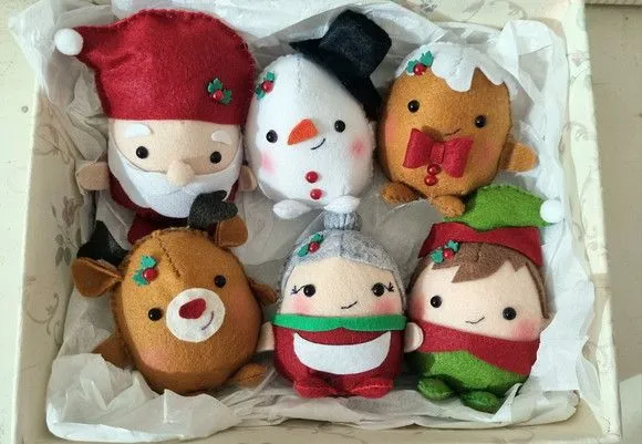 Kit Pingentes para Árvore de Natal em Feltro Nº 03 - artesanato feito à mão por edeatelier
