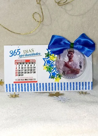 Calendário de Mesa com Bolinha e Foto Copa - artesanato de PAPCRIE