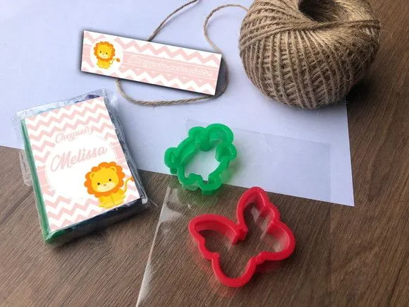 Massinha Modelar Leãozinho Personalizada - feito à mão por Mi Papelaria Criativa