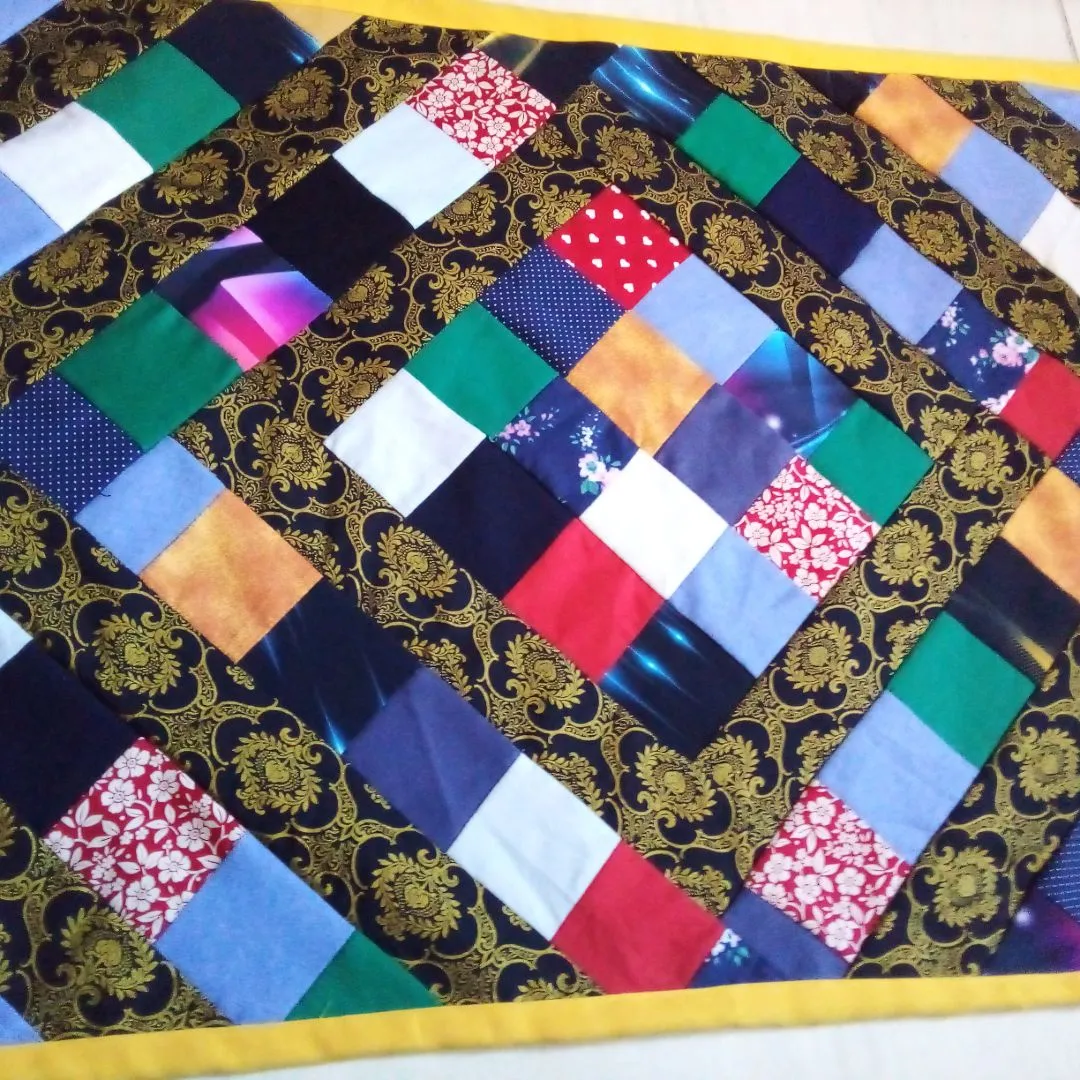 Tapete artesanal de Retalhos Coloridos - foto 3