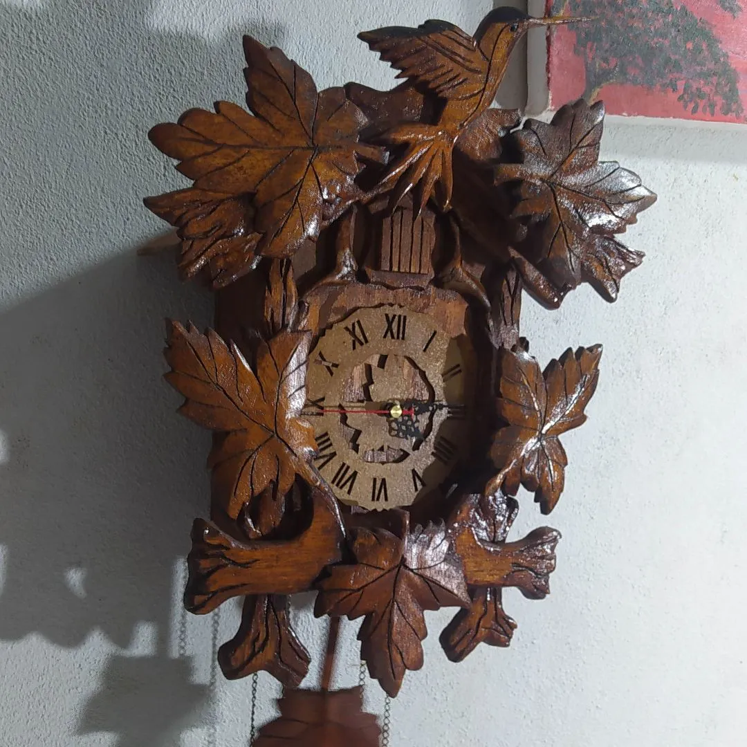 Relógio de Parede Artesanal Tipo Cuco Funcional - foto 3