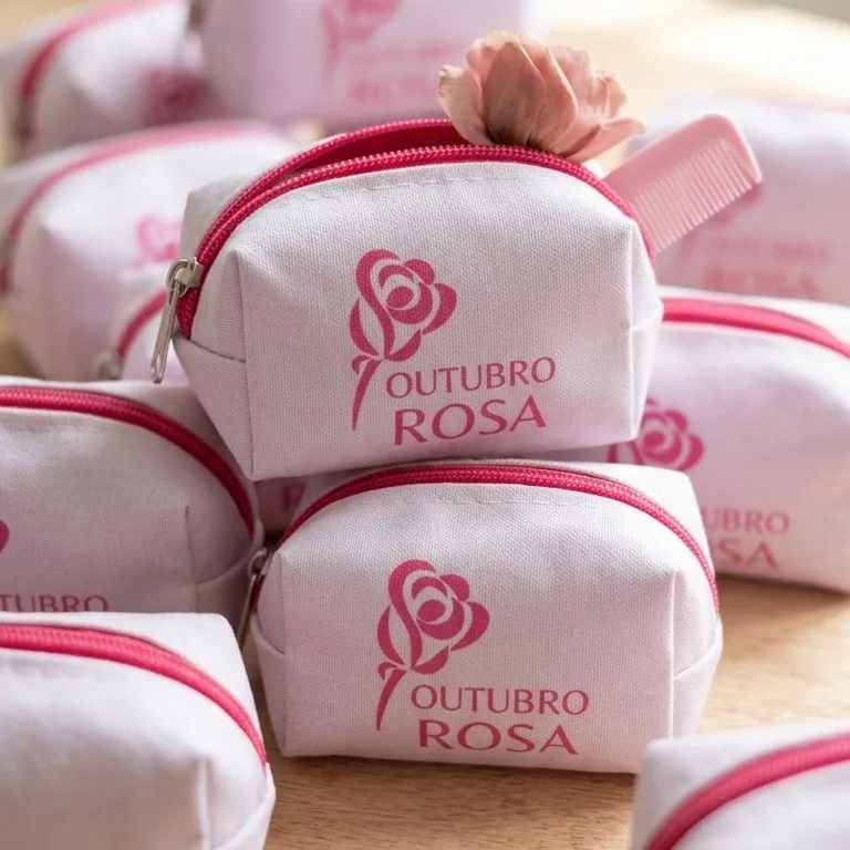 Mini Necessaire Outubro Rosa Personalizada | Brindes - foto 6