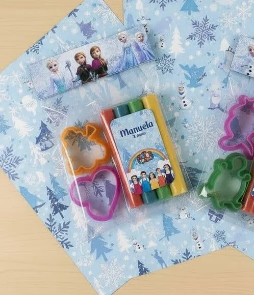 Massinha Modelar - Frozen e Chuiquititas Personalizada - feito à mão por Mi Papelaria Criativa