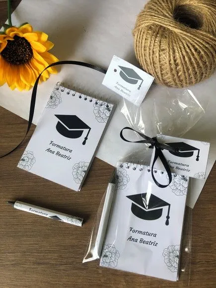 Bloquinho Escolar Personalizado. - artesanato feito à mão por creativitybynina