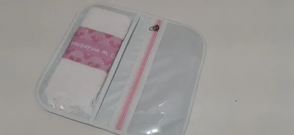 Necessaire para kit higiene com toalha - foto 4