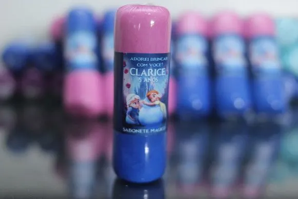 Lembrancinha Aniversário Personalizada Frozen Sabonete Magic - foto 2