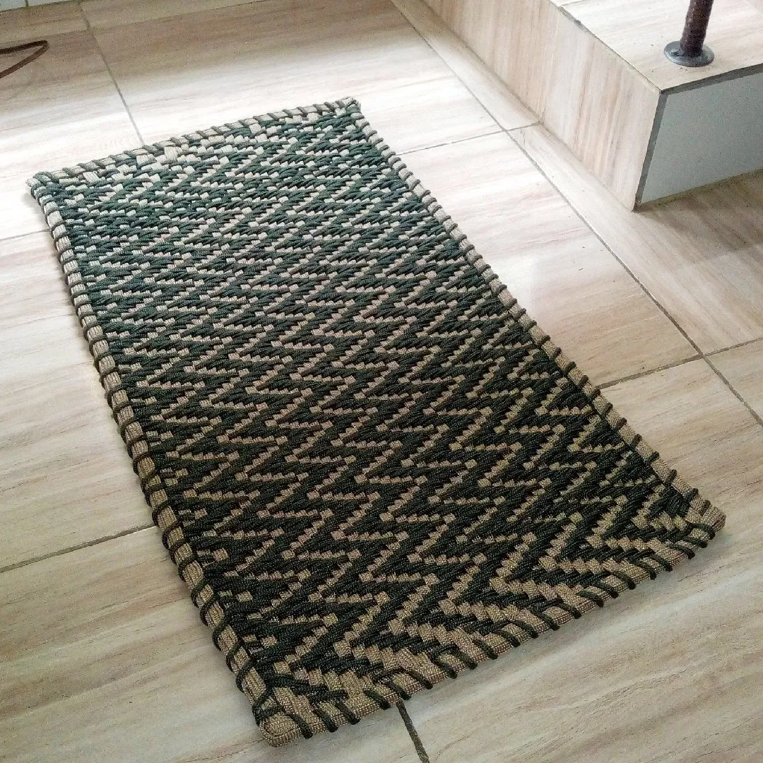 tapete em corda náutica 1 metro por 60 - artesanato feito à mão por hofcina artesã