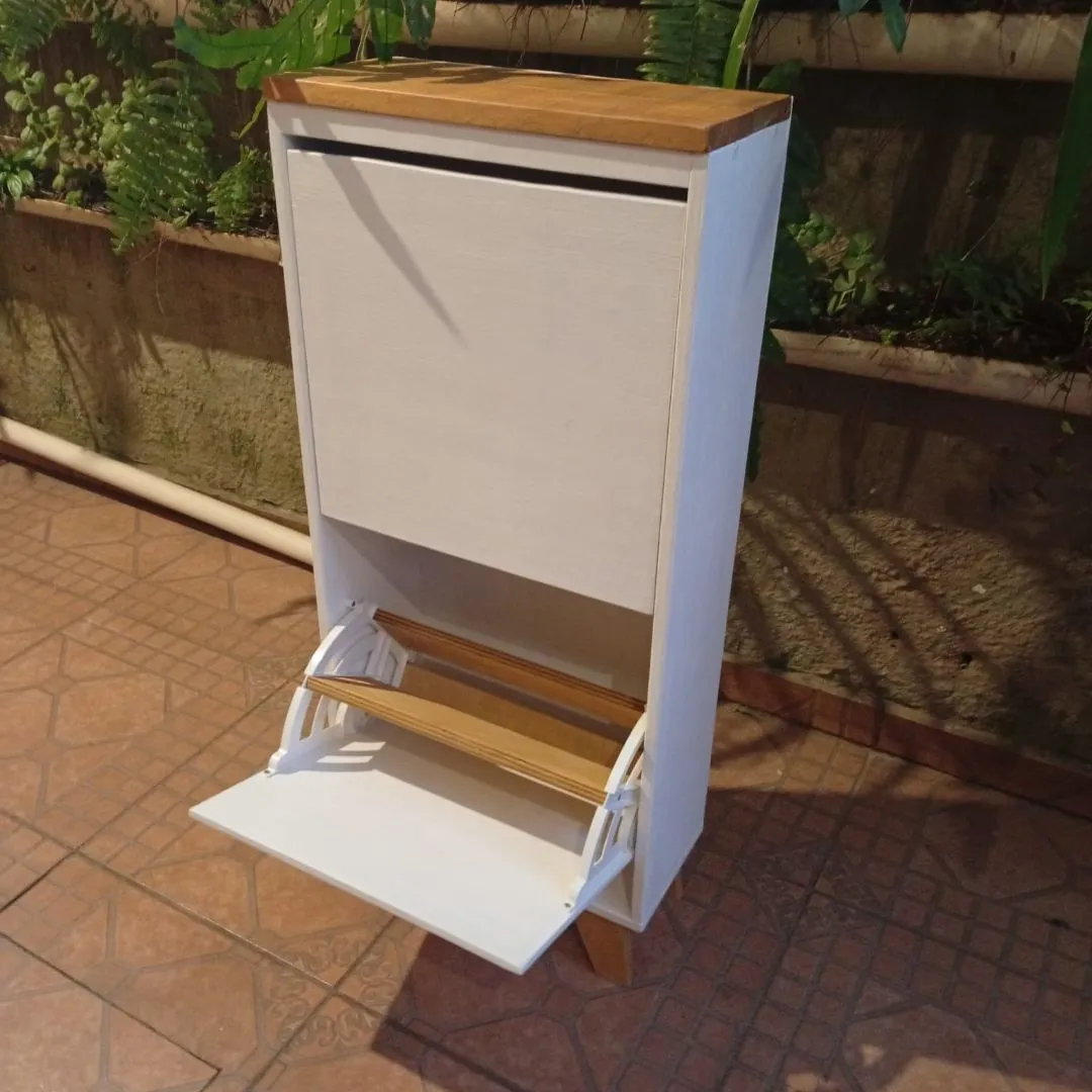 👞 Sapateira mod 57 Slim – MDF Branco com Pinus