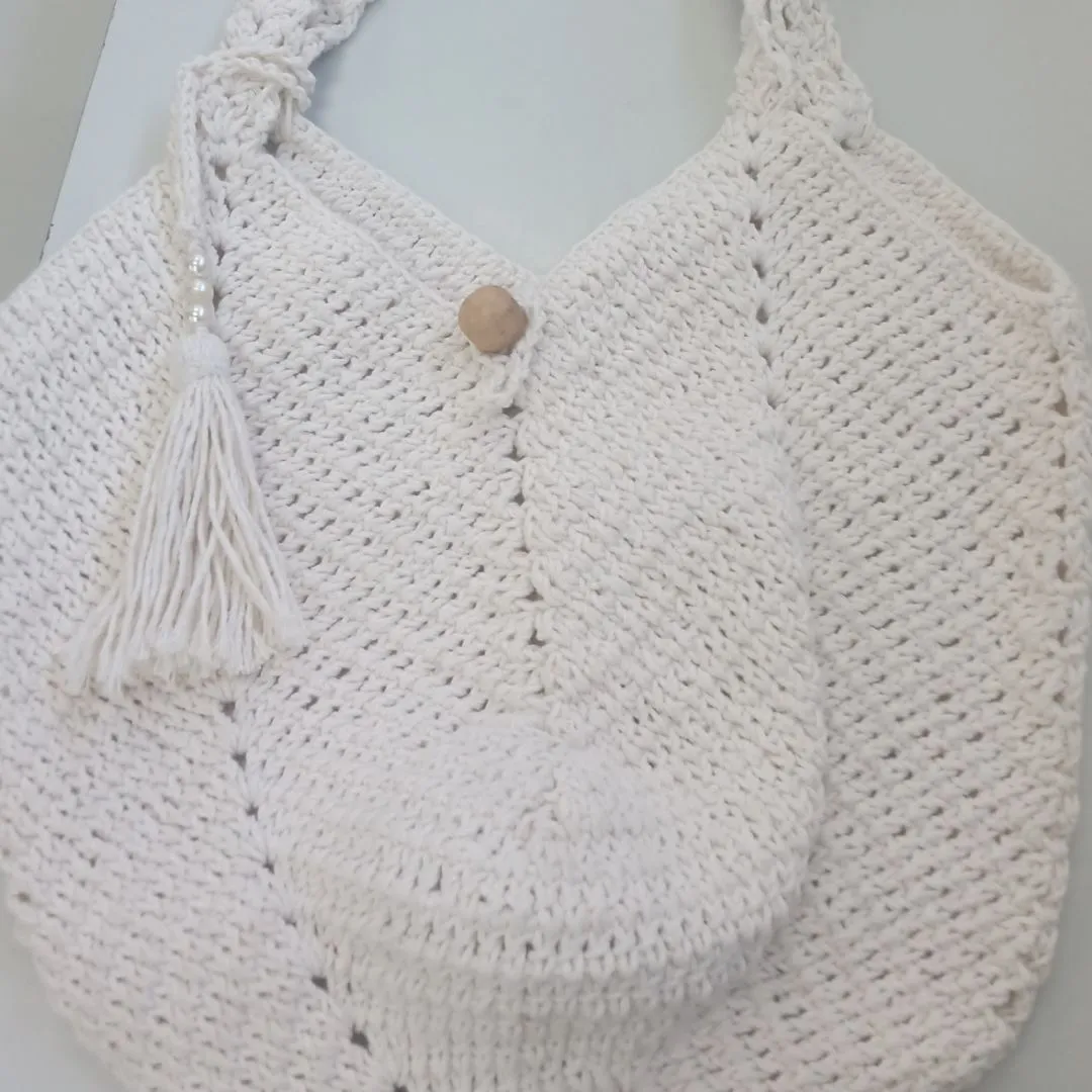 Bolsa de crochê - artesanato feito à mão por Dulci Artes Crochê