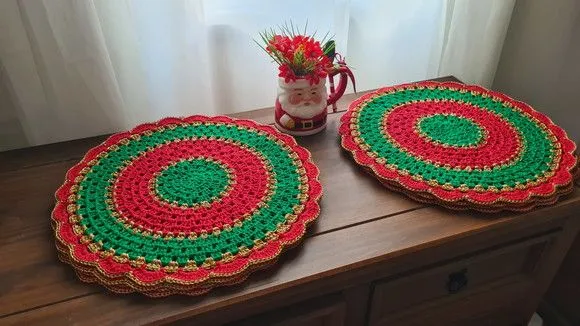 Sousplat Natal em Crochê Verde e Vermelho - 08 Unidades - foto 3