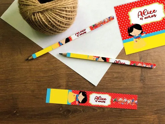 Lápis Branca de Neve Personalizado - feito à mão por Mi Papelaria Criativa