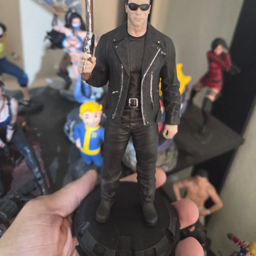 Exterminador do Futuro T-800 - Action Figure Arnold Schwarzenegger - foto 5