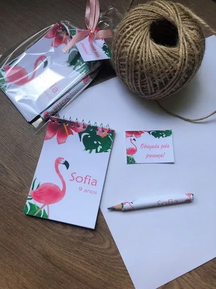 Bloquinho Flamingo Personalizado - artesanato feito à mão por creativitybynina