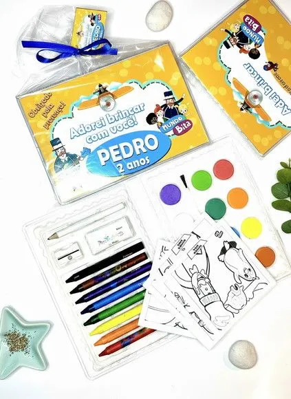 Estojo de Pintura - Mundo Bita Personalizado - artesanato feito à mão por Mi Papelaria Criativa
