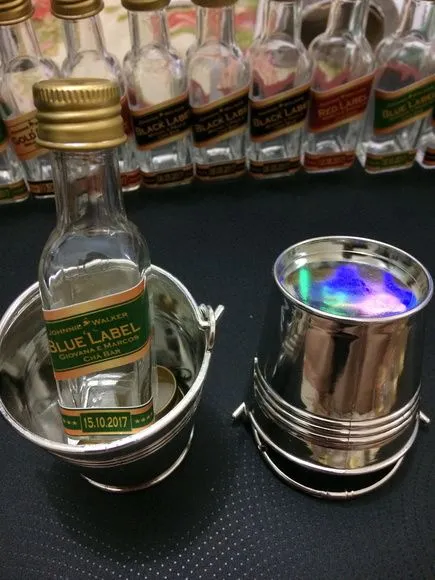 Garrafinha Green Label personalizada . - foto 2