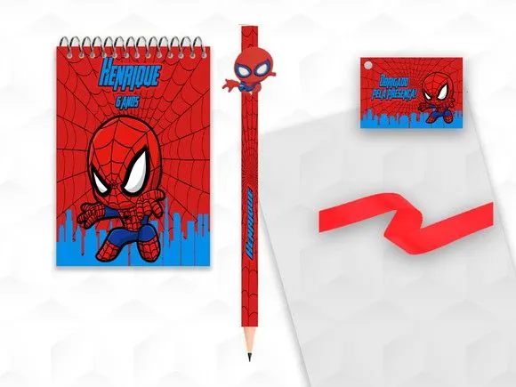 Bloquinho com Aplique Homem Aranha Personalizado - artesanato feito à mão por creativitybynina