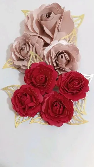 Topo de bolo + Flores - artesanato de PAPCRIE