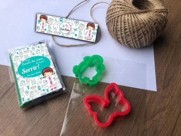 Massinha Modelar Dentista Personalizada - artesanato feito à mão por creativitybynina