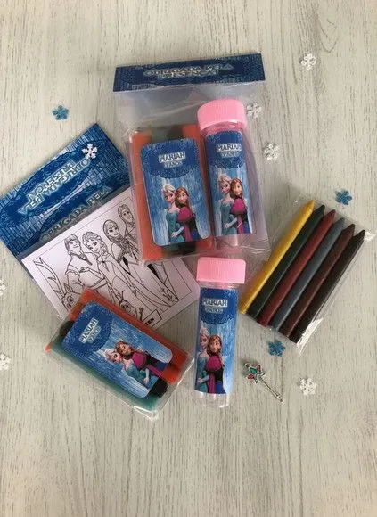 Kit Massinha + Giz + Bolha - Frozen Personalizado - artesanato feito à mão por Mi Papelaria Criativa
