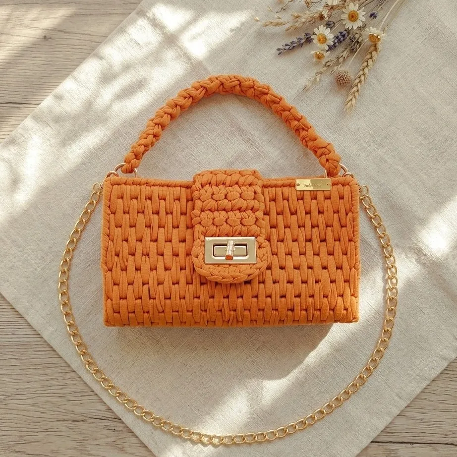 Bolsa Julia - artesanato feito à mão por Essencial Dani