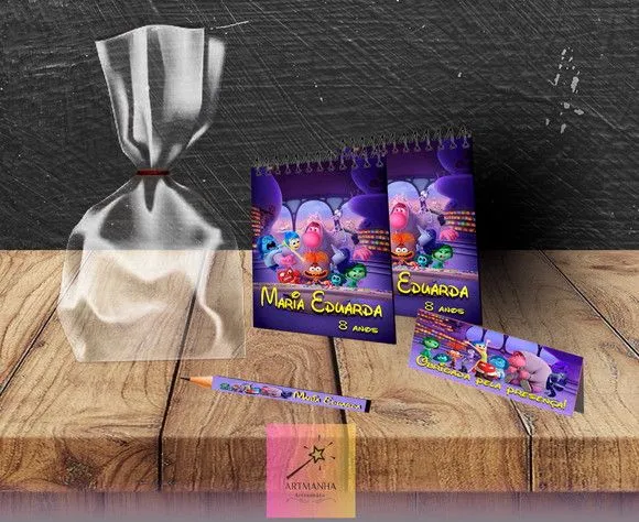 Bloquinho Divertidamente Personalizado - feito à mão por Artmanha Lembrancinhas
