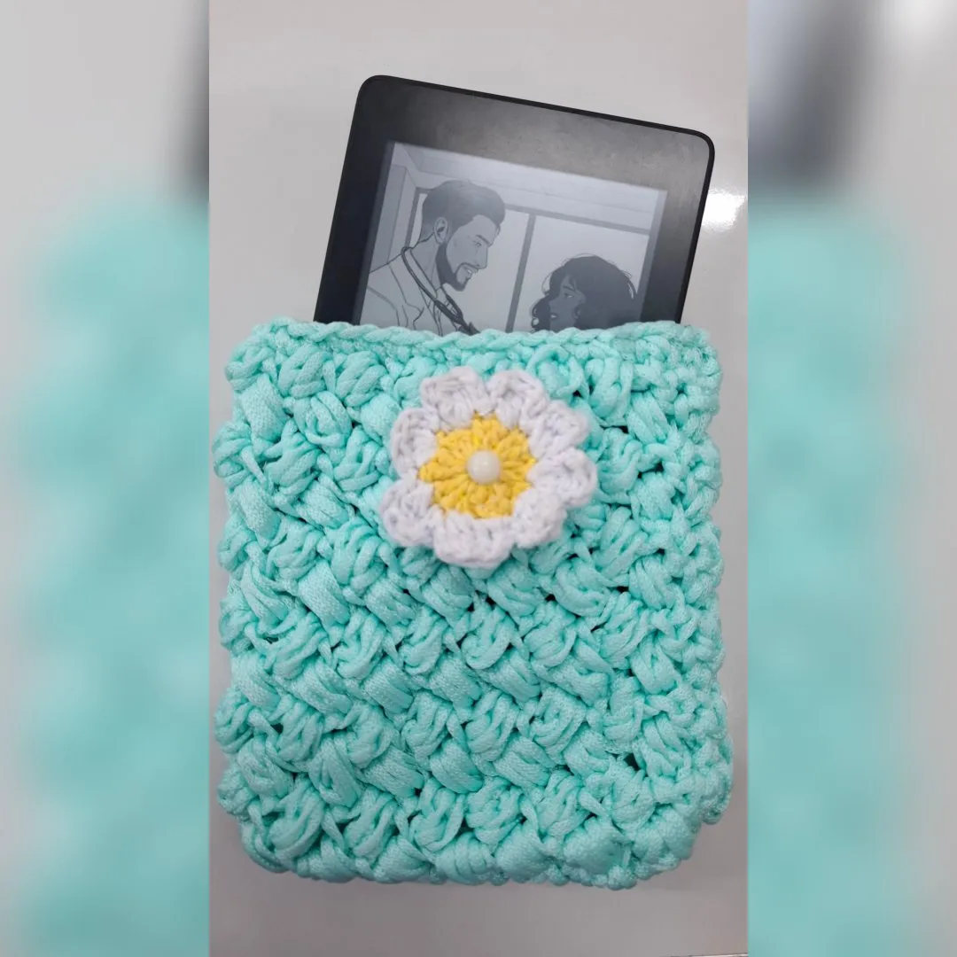 Capa para Kindle em Crochê 📚 - foto 2