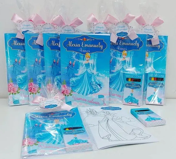 Revista Colorir Cinderela Personalizada - feito à mão por Mi Papelaria Criativa