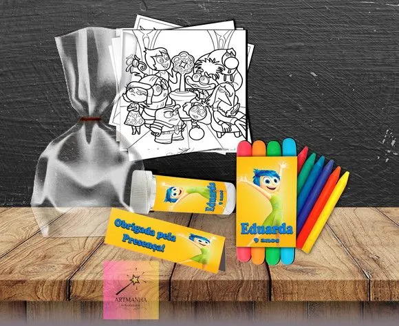 Kit Massinha + Giz + Bolha Divertidamente Personalizado - feito à mão por Artmanha Lembrancinhas
