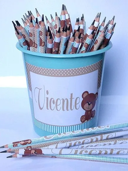 Lápis personalizado - feito à mão por Mi Papelaria Criativa