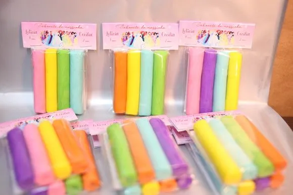 Princesas Lembrancinha Personalizada Sabonete Massinha - foto 2